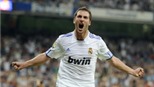 Higuain phải phẫu thuật, Chủ tịch Perez không thể ngồi yên